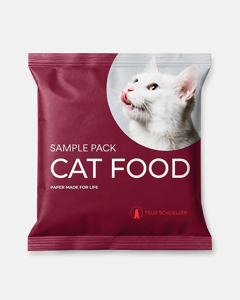 Bordeauxrote Papierverpackung „Cat Food“ von Felix Schoeller als Probierpack mit Katzenmotiv und Claim „Paper made for life“